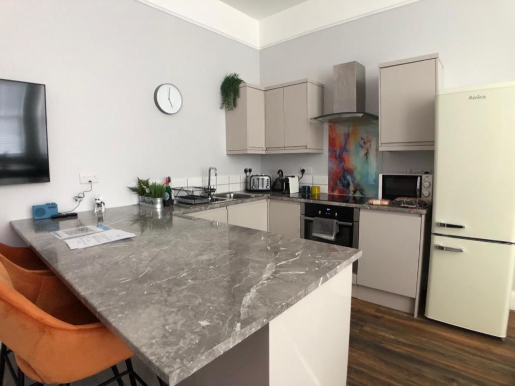 5 Spa Court, Boutique Holiday Apartment In Torquay Εξωτερικό φωτογραφία